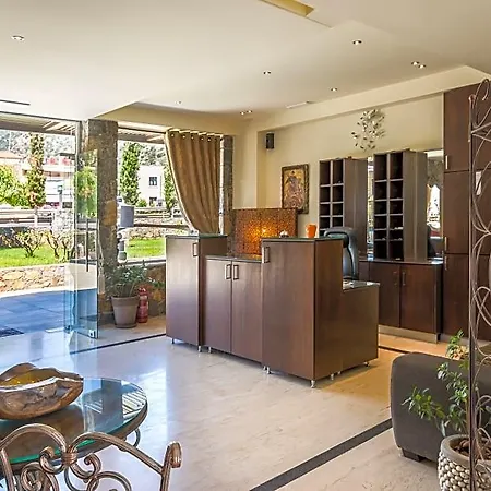 Dias & Apts Готель 4*