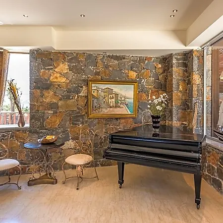 Dias & Apts 4* Херсонісос