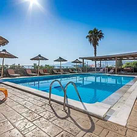 Dias & Apts 4*